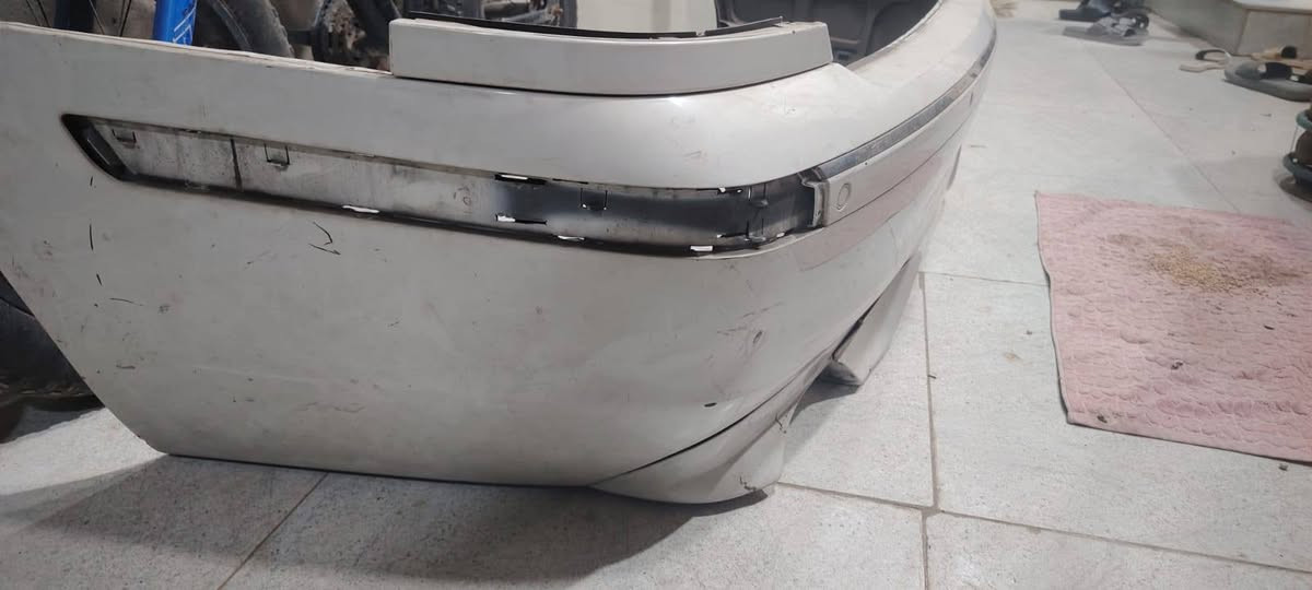 دعاميه بي ام باخره   2008 جديده حاويه بدون كسر بدون ايشي حساسات بيها كامله نقصها تريشه سعرها 150 الف وبيها مجال مكانها ميسان رقم تواصل ***********
