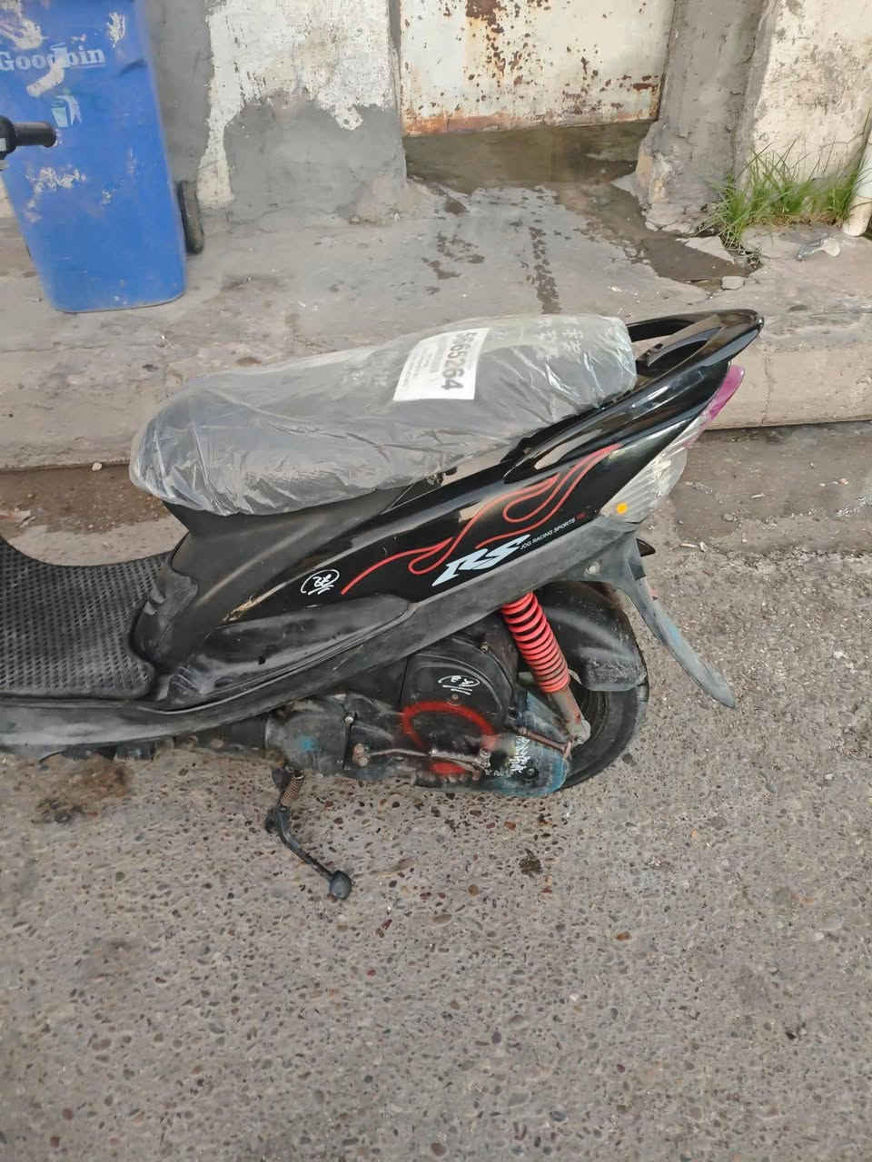 سلام عليكم
ماكس بلادية ع وضع الشركة 
مكفوله 
سعرها 750 وبيه مجال 

‏‪***********‬‏
