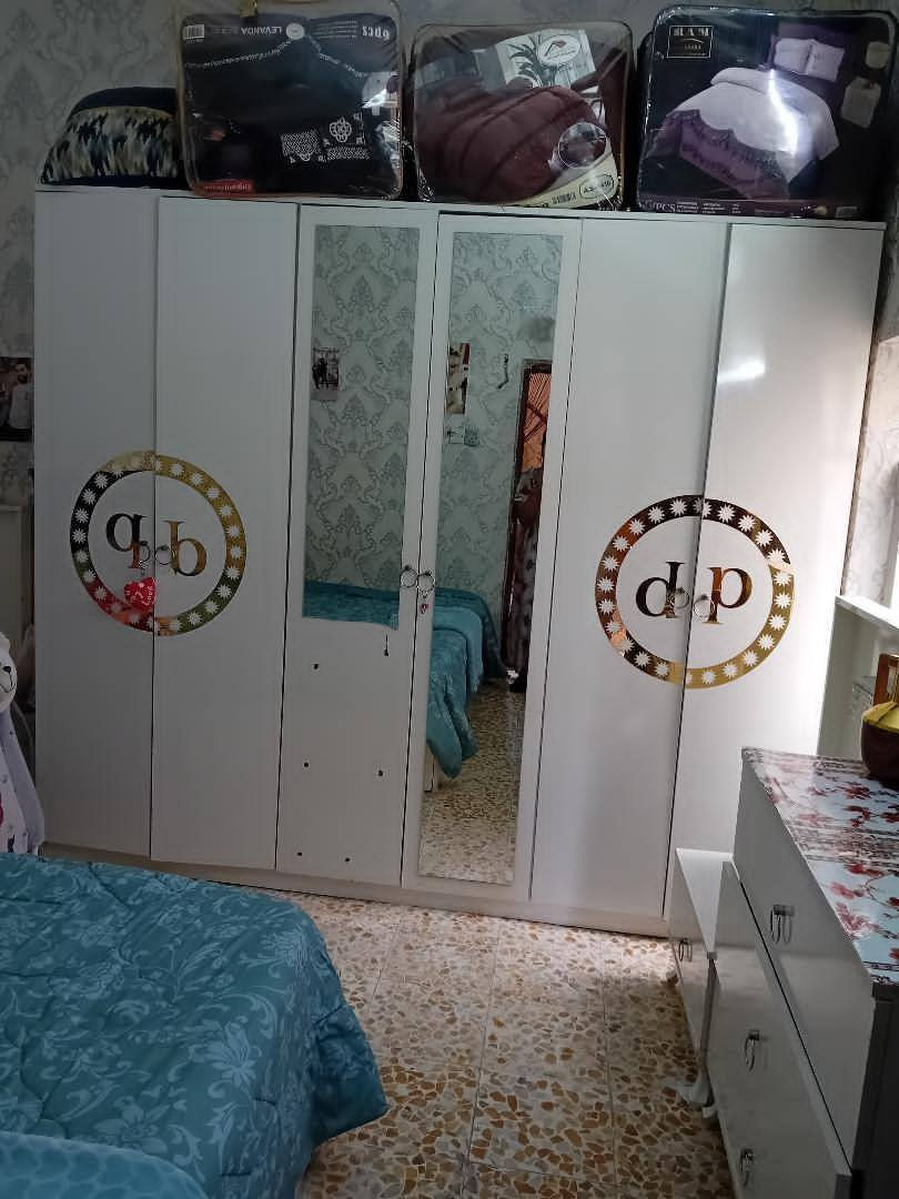 السلام عليكم غرفه تركي نضافه فول خمس قطع بيع مستعجل مكاني كربلاسعر  325الاتصال ‎0785 918 9437
