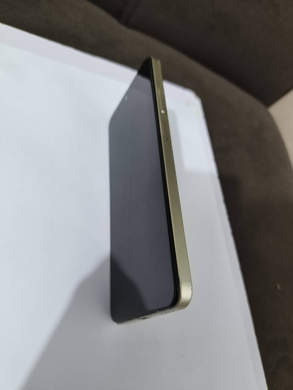 سلام عليكم
ريلمي C75
جهاز نضيف و شغال
فقط مبدل شاشه و بيهه شكم فطر و بي ضعف بالانترنيت يعني بعد 6 امتار ما يكنك اله يم راوتر نفسه
و ضهر مكشر بس ما مئثر شاصي نضيف

ذاكرة 256 
عشوائيه 8+8 =16 
سماعة صوت واضح جدآ و عالي
معالج هيليو جي 92 
بوبجي 60 فريم
كامرة واضحه
بطاريه 5000 الاف و 828 
شاشه 90 هرتز
اصدار اندرويد 15 
فقط جهاز بدون ملحقات

سعر 60 وبي مجال قليل
مكاني كوت الخاجيه
 
***********
