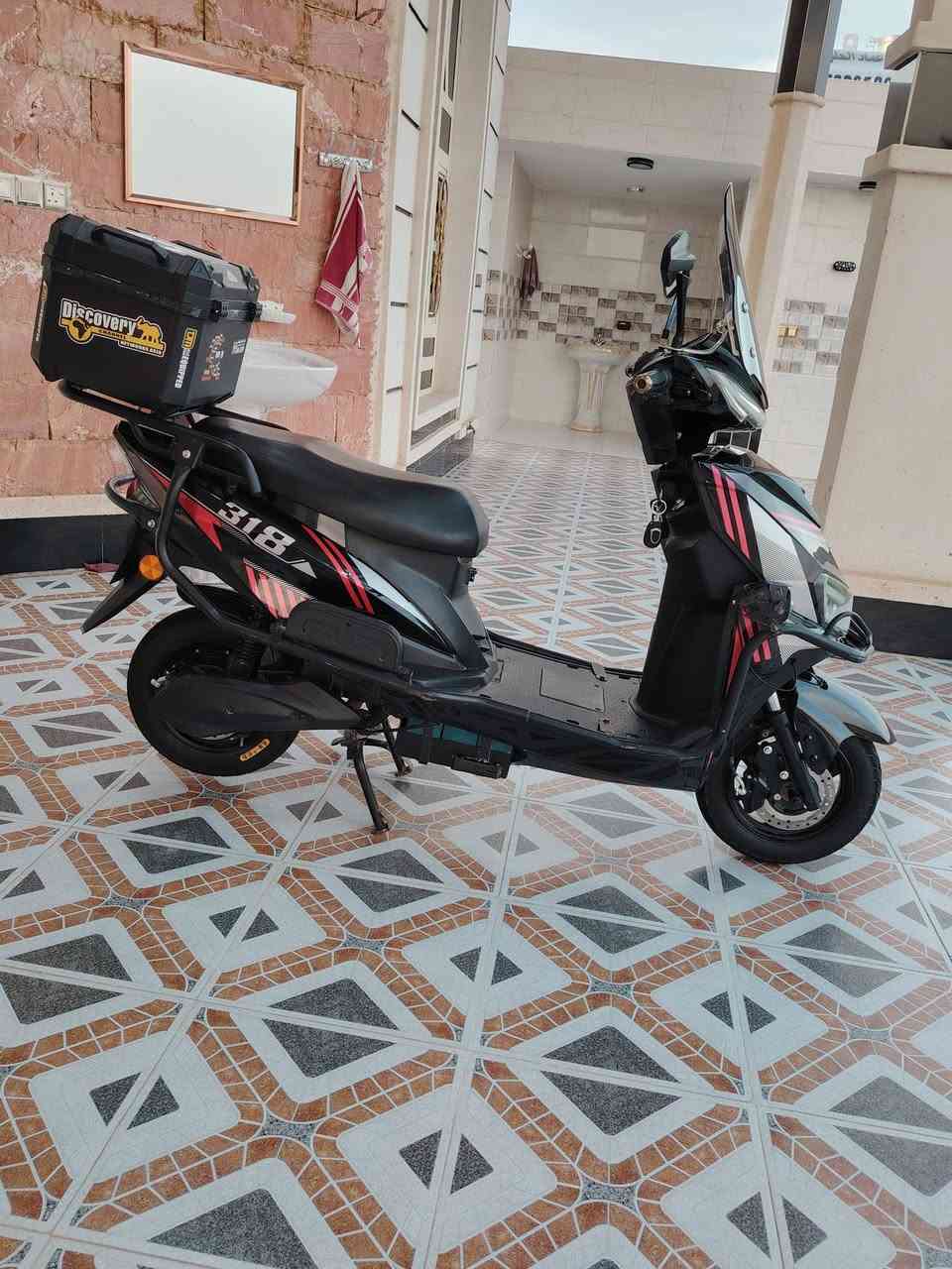 دراجه شحن حجم 318
بطاريات حجم بطاريه 32 امبير 
دراجه نظيفه وخير، من الله كلشي بيه شغال 
كهربائيات كله شغاله 
مستخدمه شهر واحد فقط 
السعر 650 وبيه مجال ه‍  ***********
