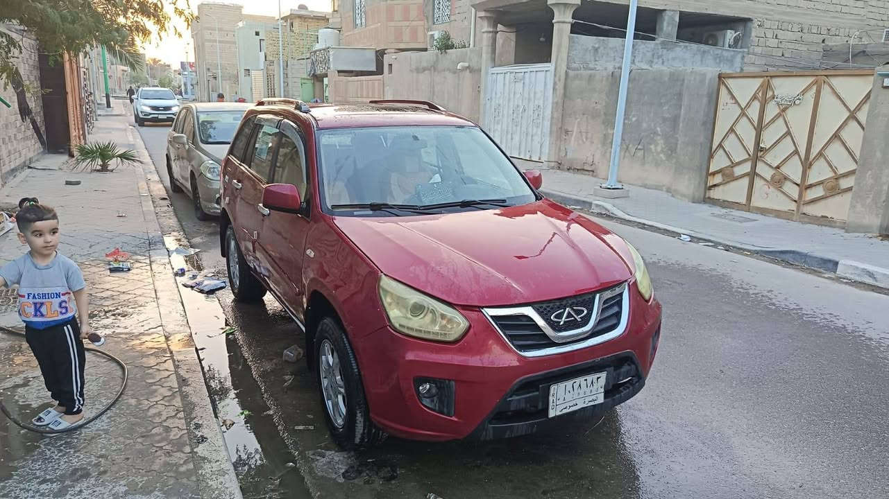 سلام عليكم  تيكو مصبوغه  عام جماليه بدون ضربه مديل سياره ١٣ تخم تاير حداديه جديده سعر ٤٥ بيه مجال قليل *********** مكان زبير
