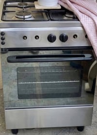 طباخ • للبيع
