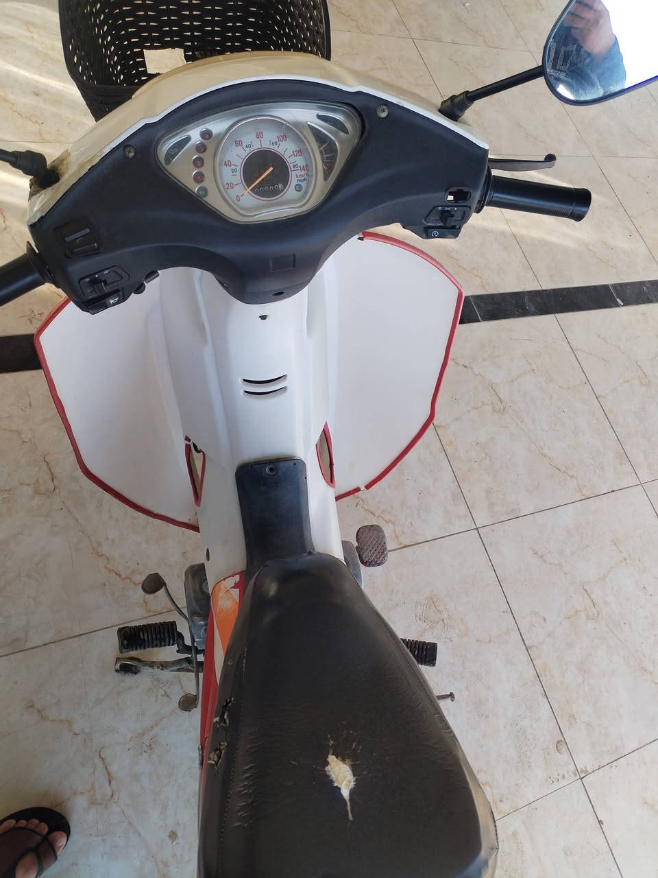 سلام عليكم
موطور سلفيز
نضيف
الموقع
ناحيه المعتصم
السعر 500 وبي مجال 
اتصل ***********
