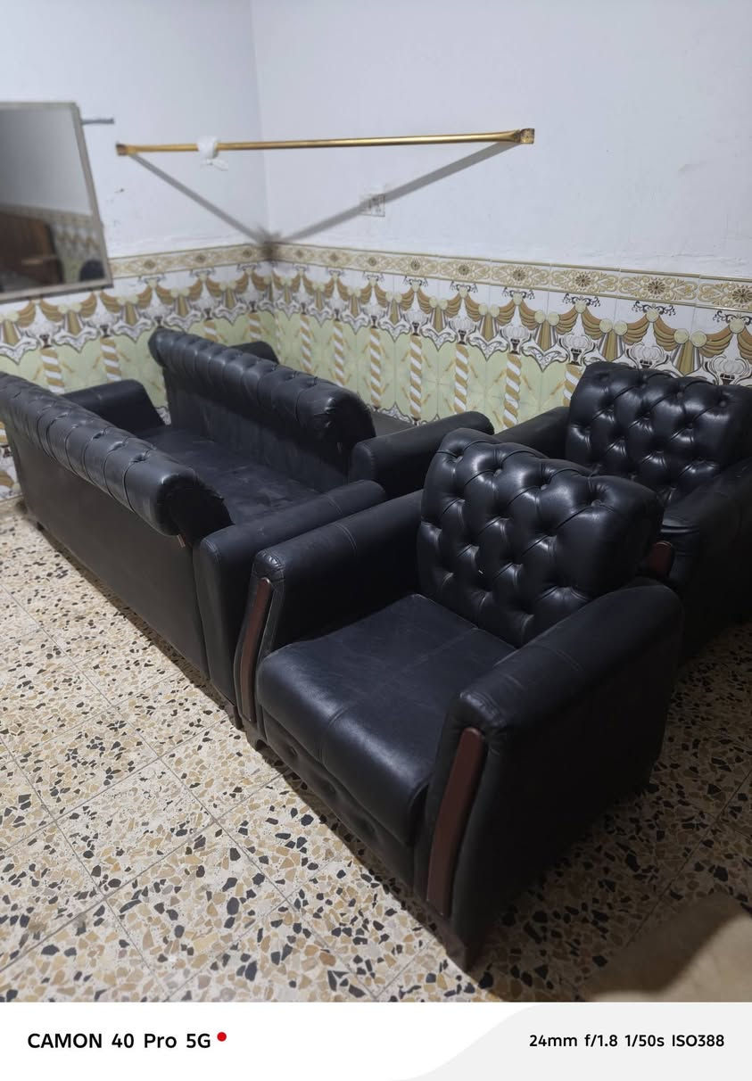 سللم عليكم تخم البيع 98/100نضافته تجي شوفه نفس بل فديو السعر 250او بي مجال الشراي ***********مكاني نجف
