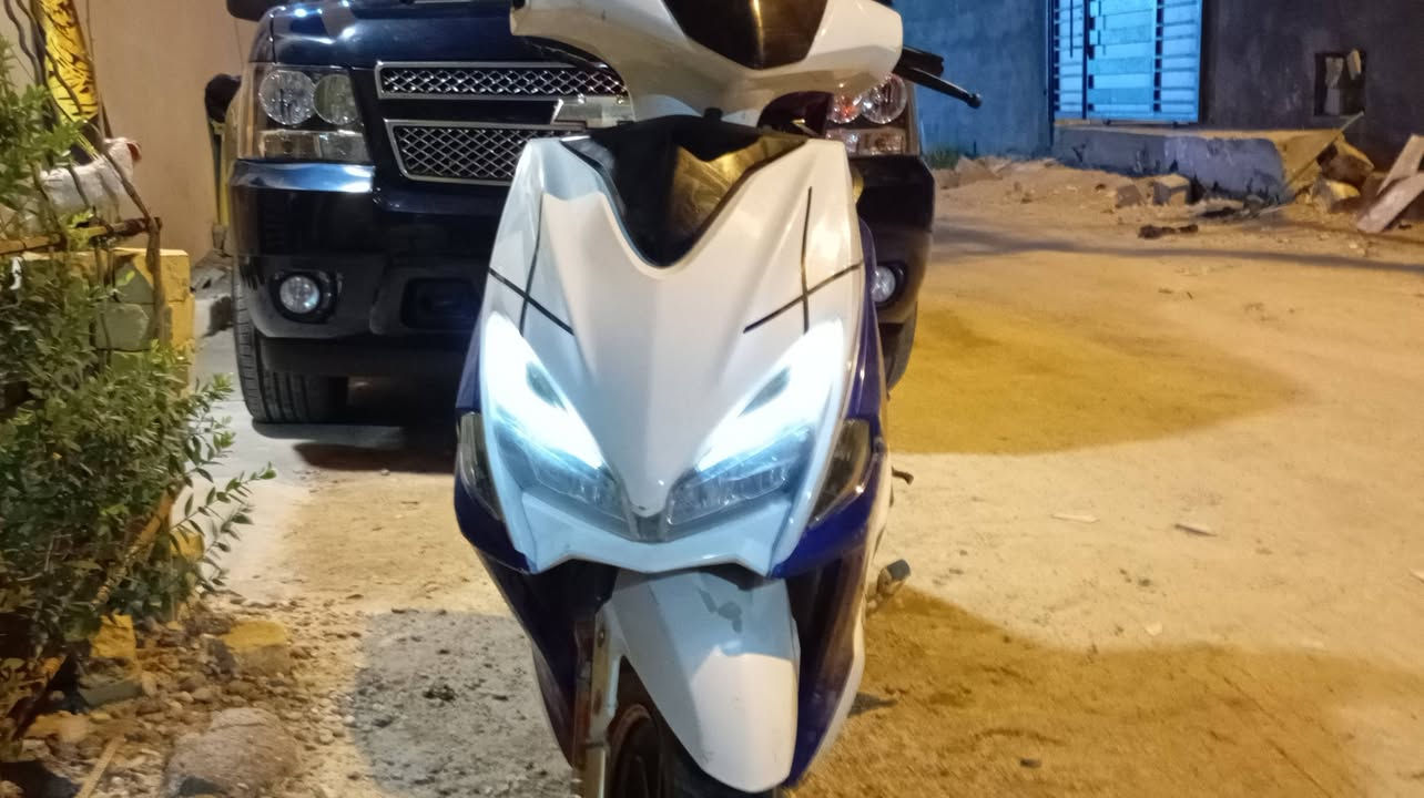 دراجة FS
دراجة FSصيني موديل 2021 دراجه مجفته وكامله من كهربائيات تشغل سلف وهندر السعر 250 وبي مجال قليل
الاستفسار 
770 575 7657
العنوان البصرة


**إذا كنت صاحب هذا الإعلان وتريد حذفه لأي سبب، رجاءا أرسل رسالة إلى الدعم الفني**