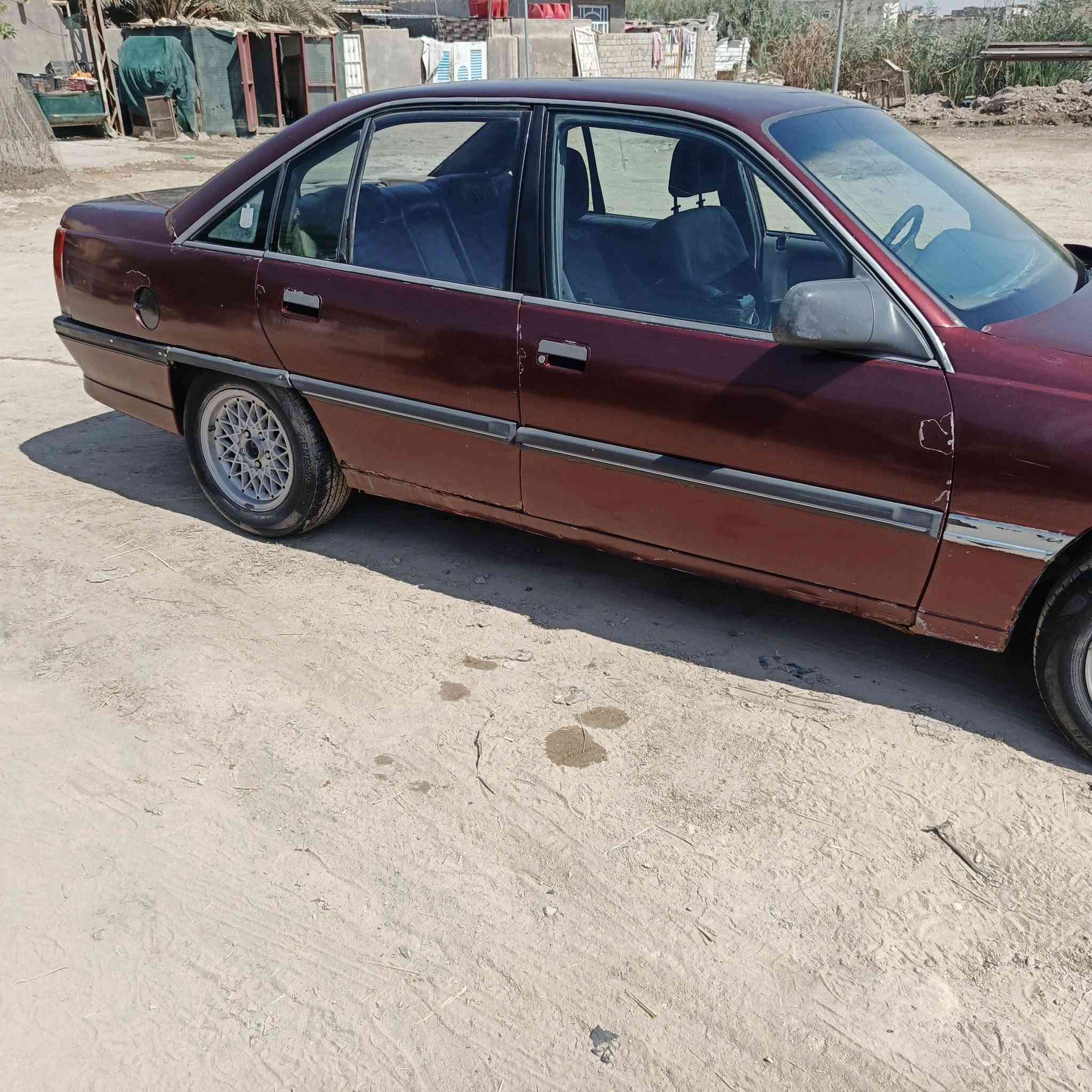 للبيع موديل ٨٨ كفالة من ضربة رقم كربلاء سنويه ٢٠٢٩ 
تبريد شغال  محرك كايم فقط حدادية جديدة منظومة بريك جديد تخم تاير جديد شواصي بلادي لامصلحات ولابيهن خياس 
مكان بابل مركز
سعر20$مجال بسيط
***********
