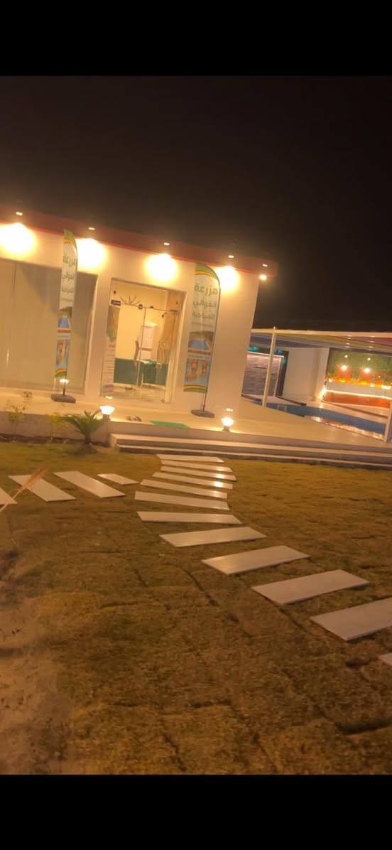 السلام عليكم  📍 بغداد ابو غريب 
يتوفر لدينا حجز مزرعه طيلة ايام الاسبوع 🌴
علماً ان مزرعه موثقه بتطبيق اجرلي
⭕️ يوجد لدينا نظام شفتات
-يبدا الشفت النهاري من الساعة 10 صباحا الى الساعه 6 مساءاً
-يبدا الشفت المسائي من الساعة 8 مساءاً الى الساعة 7 صباحاً
📍للحجز و الاستفسار يرجى الاتصال على الرقم التالي :
***********
