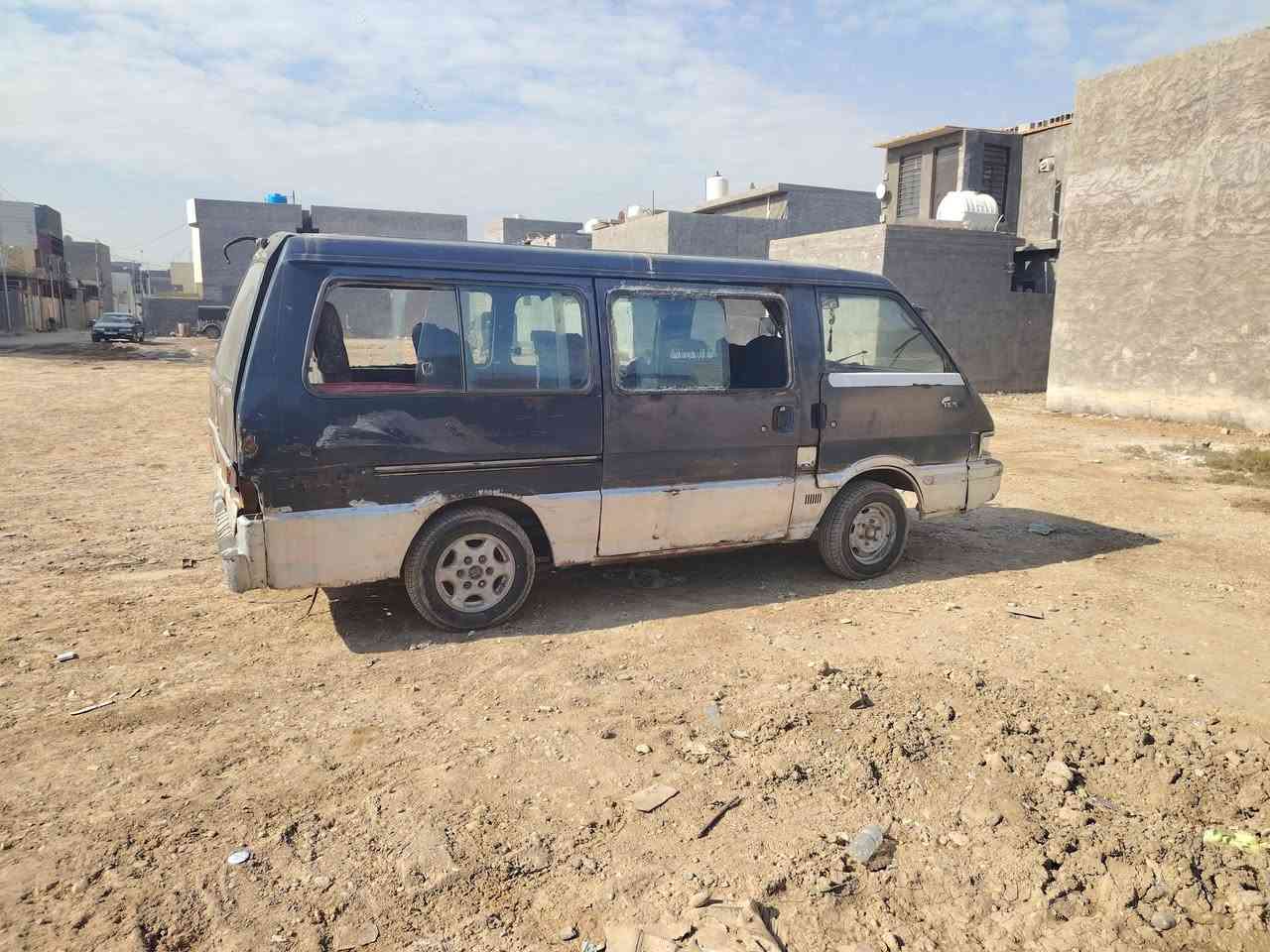 السلام عليكم كيا بستا موديل 94 قير وماكينه زينات سعر 14 ***********
