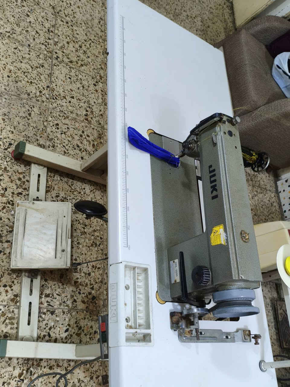 جوكي ياباني موديل 5550
مكانها بغداد. البياع الشرطه الرابعه 
واتساب ***********
عندي فيديو بخياطها الي يحب يدخل خاص ادزه اله

