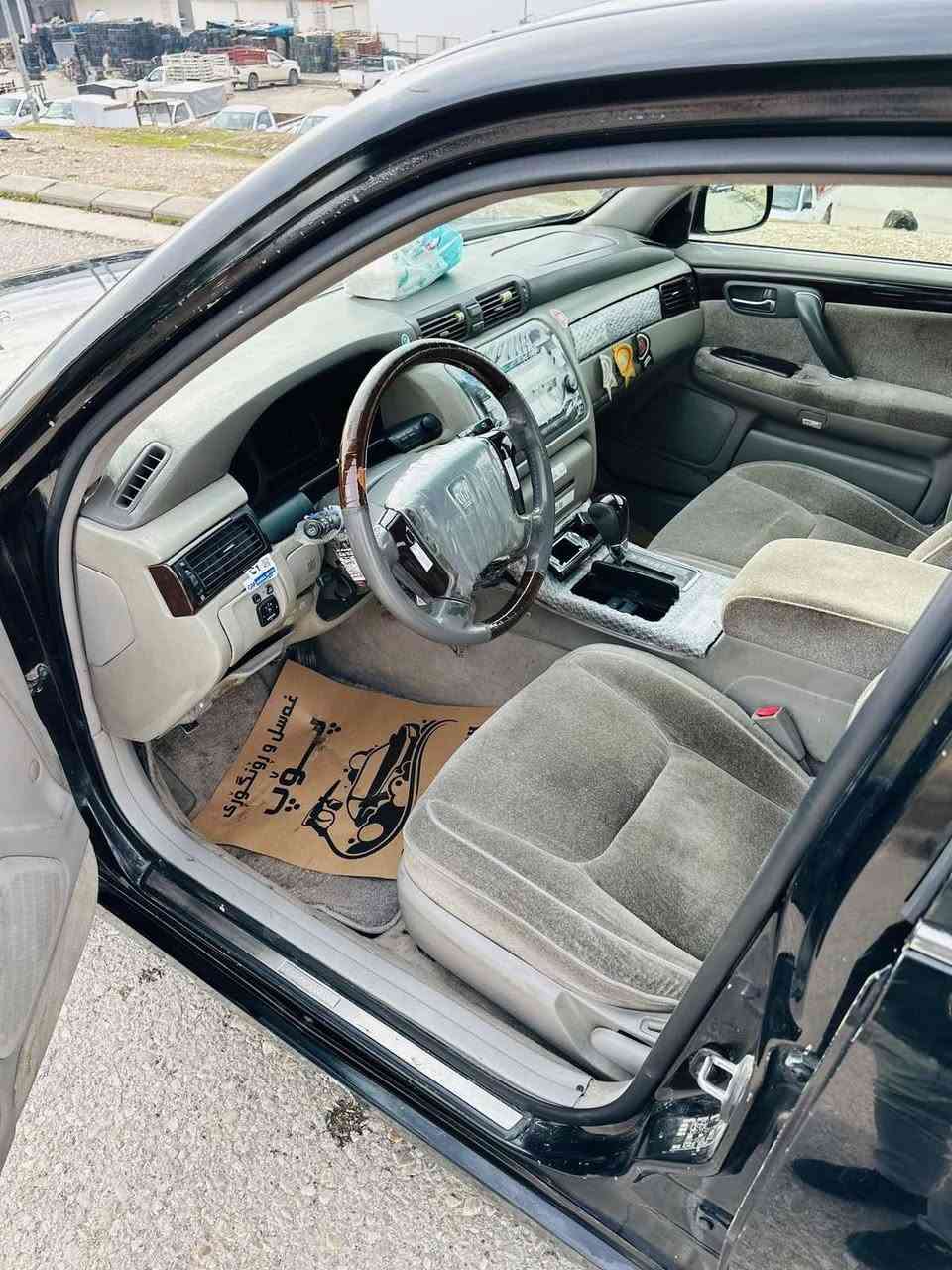 سه ره تا به ناوي خوا 
مه ليكه براوه 
٢٠٠٣ 
مه كينه ديفور بجوك 
بي ده عمو ليدراو 

بي مه سره ف 
ته بريت ساردو گه رم مه زبوت 
٤ تايه و ويلي لوكي سبورتي له ژيرايه 
سيعري ٣٧ گه لاو معامه له 
شوين :سه يد سادق
ژ.م ***********
***********
