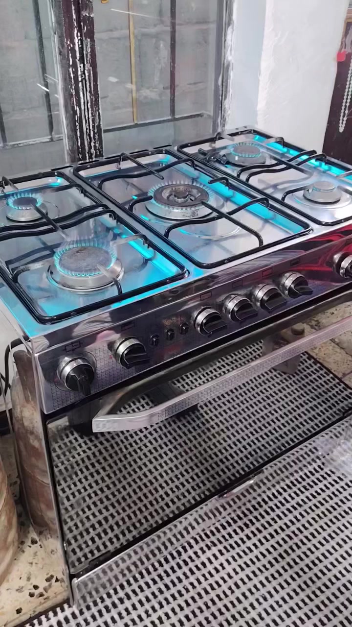 السلام عليكم ورشه صيانه تصليح انواع الطباخات موقعيه
شغل درجه اولى واستاب ***********
