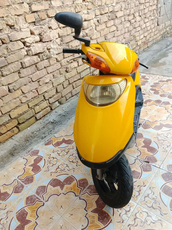 السلام عليكم دراجه ياباني مفتوحة رايمر مكينه ناعمه دراجه نظيفه ٣٥٠ وبيها مجال المو شراي لايكسر بحلال العالم ***********+مكلف بالنشر￼￼
