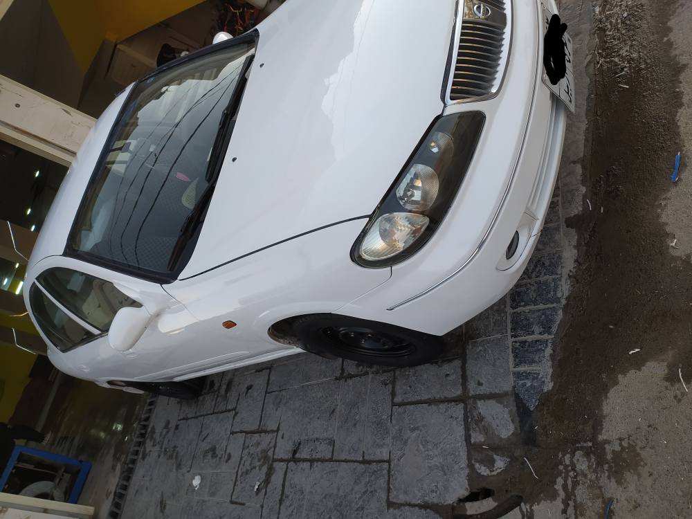 نیسان سەنی یابانی ڕەقەم هەولێر مۆدیل 2001 ڕەقەم و سەنەوی و وەکالەی بەشەرتە گێڕ و مەکینەی بەشەرتە هەموو گیانی بەشەرت ما شاء اللە زۆر جوان پاکە ڕەنگی سلڤەربووە کراوە بەسپی لەسەر سەنەویش کراوە بەسپی بۆ جوانی سبوغ عامە تەنها چەمەلی دواوە لای سەیاقی دوو بست لێدراوی هەیە هەموو شتی بەشەرتە ماڵی فەقیرە 
شوێن ڕانیە ژمارەی خاوەن *********** رانية, السليمانية
