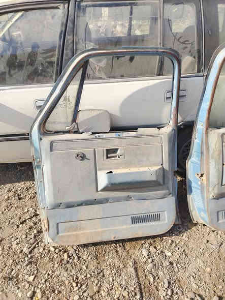 السلام عليكم
أبواب شوفرليت وانيت
موديل ١٩٨٠
عدد اثنين
***********
 العنوان تكريت
