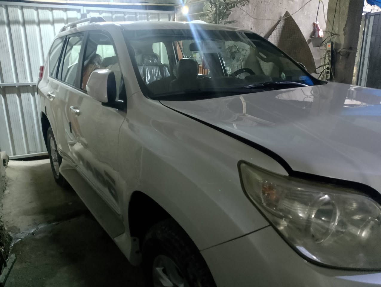 سلام عليكم من رخصت الادمن
برادو 2010
4سلندر(2700)
TXL
سياره بدون صبغ ولا حادث شرط تاخذ علئ سونار 
3قطع تبريد 
7راكب
سبير تعليك
سياره مال بيت
مكان سياره بغداد 
السعر 
21500وبيها مجال 
متواجد واتساب 
***********
