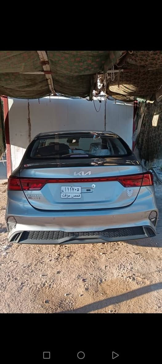 السلام. عليكم للبيع سيراتو 2023 خليجي مكينته 1600 كفاله عامه بدون رقم ترقيم جميع المحافظات حساس خلفي تبريد قطعتين تحكم جهتين 
 ويل  لد امامي ماشيه 45 الف 
***********
155 بيها مجال
