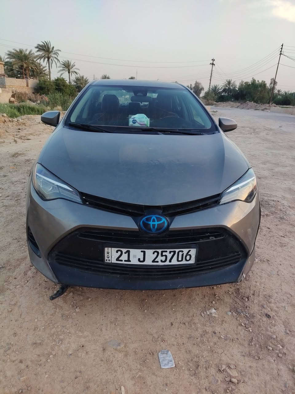 كورلا2017 فئة LE للبيع 🚗
رقم شمالي تحويل مباشر ✔️

✅ مكينة مكفولة
✅ كير مكفول
✅ تحكم سترين
✅ شاشة
✅ كامرة خلفية
✅ تبريد تتدفه 
 صور الحادث سونار مرفق مع الصور
مكان السياره ديالي
السعر 120  وبيها مجال .
***********
