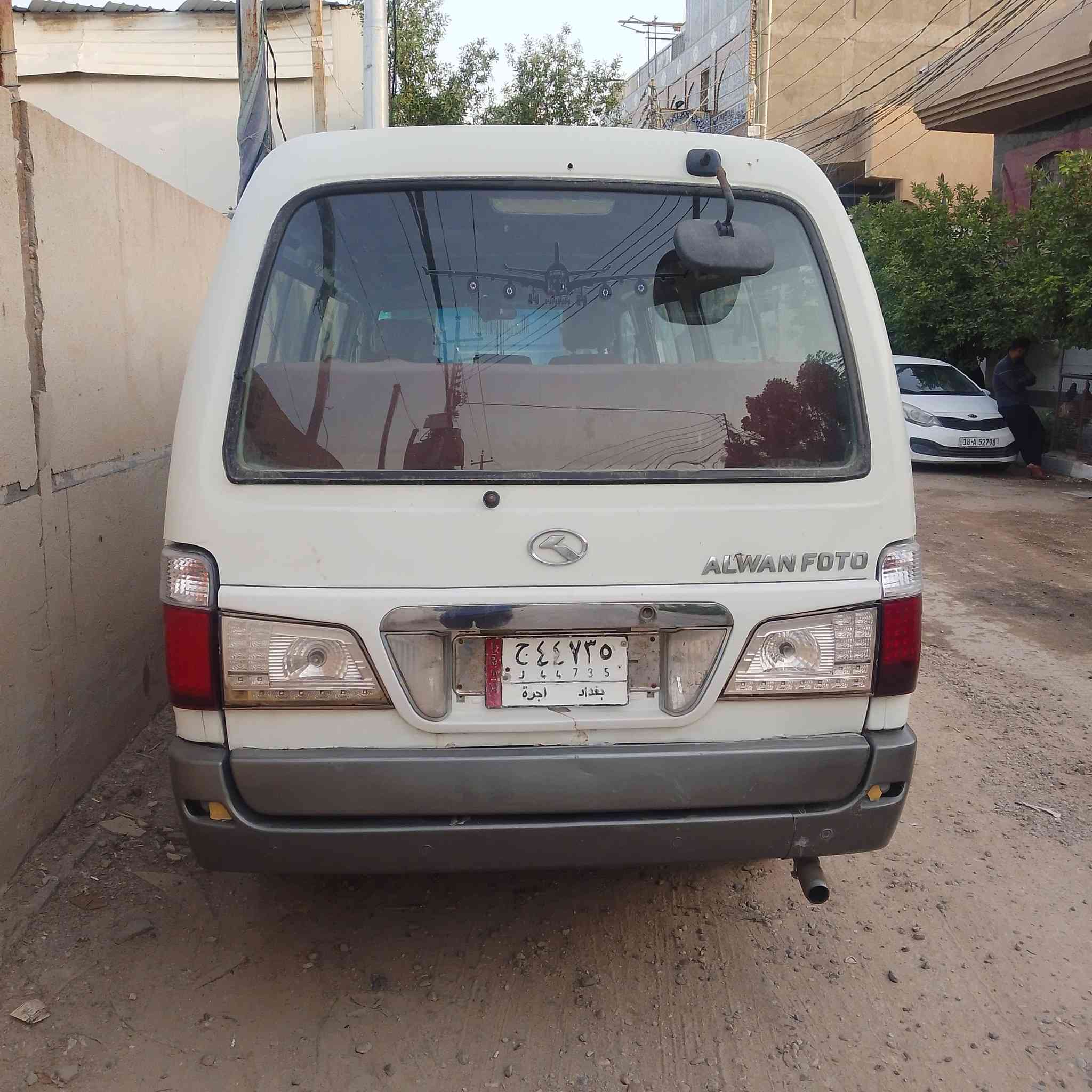 السلام عليكم فتون الوان سياره جديده تريد تحويل تريد بدون رقم بغداد مكينه كيرحداديه كله جديد مكاني كربلاء 
***********
