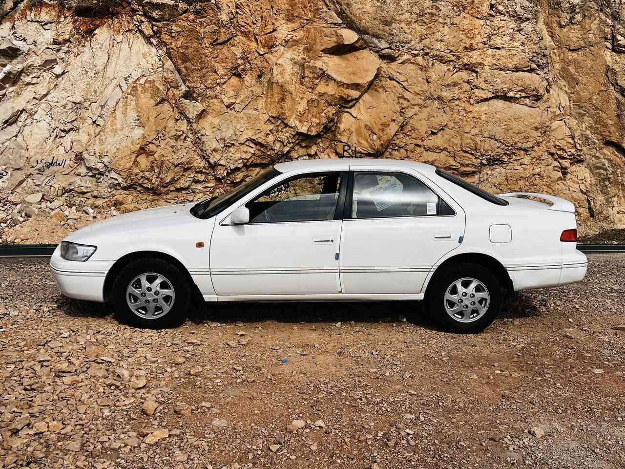 السلام عليكم كامري 2001 خليجي السياره مكينه4 سلندر 2200بيها 3 قطع صبغ ابيعك حزام كير محرك تبريد ثلج رقم بغداد بسمي المكان صلاح الدين قضاء الضلوعيه 
السعر 82 بيها مجال بسيط 
الاتصال ‭ 0771 021 8262
