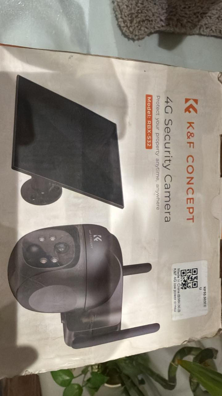كامرة   مراقبة 4K تشتغل على سم كارت 4 g وشحن تايب  c السعر  ٥٠ الف  للحجز ***********

