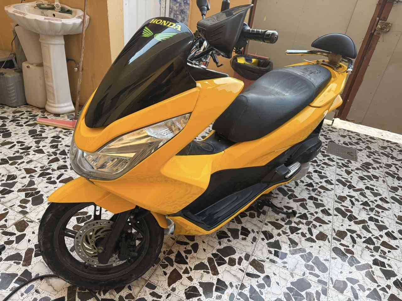 السعر 14 مكان ديالى بعقوبه دراجة لوك مكينة 150 *********** ماشيه 67
