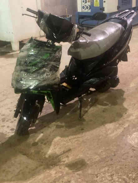 سلام عليكم
دراجه سكنس للبيع دراجه شغاله وكلشي ما بيها بس الهندر مالته طاك سعره 100 وبيها مجال قليل مكاني حله شارع 80 مال كربلاء وهاذه رقمي
***********
