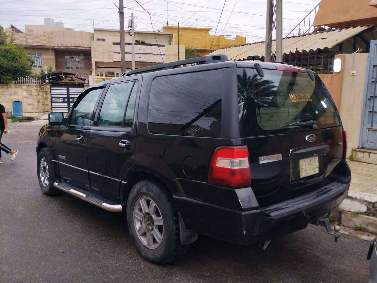 ‏‪***********‬‏
فورد اكسبدشن 
2007
مكينه وكير تاهو 5.300
مكينه 8
ابيعلك هل موجود اكفل بس التحويل 
سياره حلوه بيها ملاحضات بسيطه 
رقم بغداد مداور ثاني يوم 
السعر 85 وبيها مجال حك الجيه
‏‪***********‬‏
