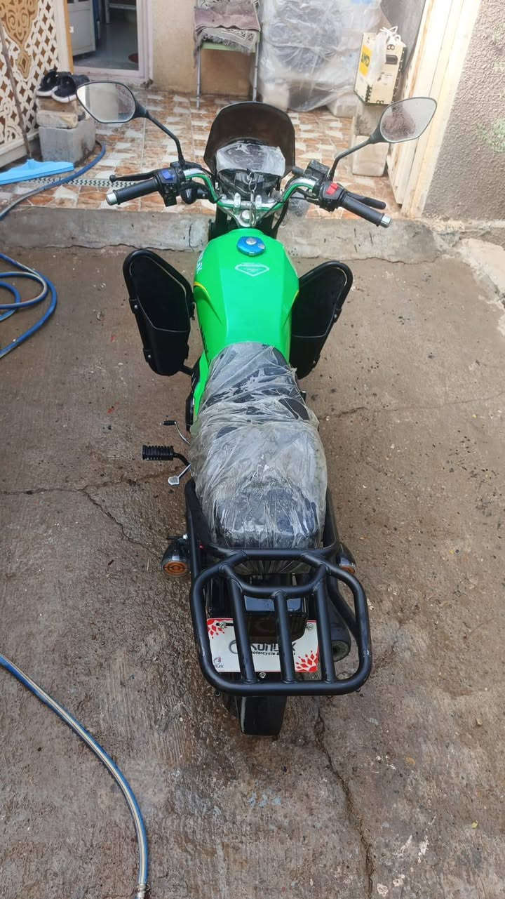 دراجه للبيع سونك ماكس صارله شهر من اشتريته العنوان الشعب السعر مليون وبيه مجال قليل ***********
