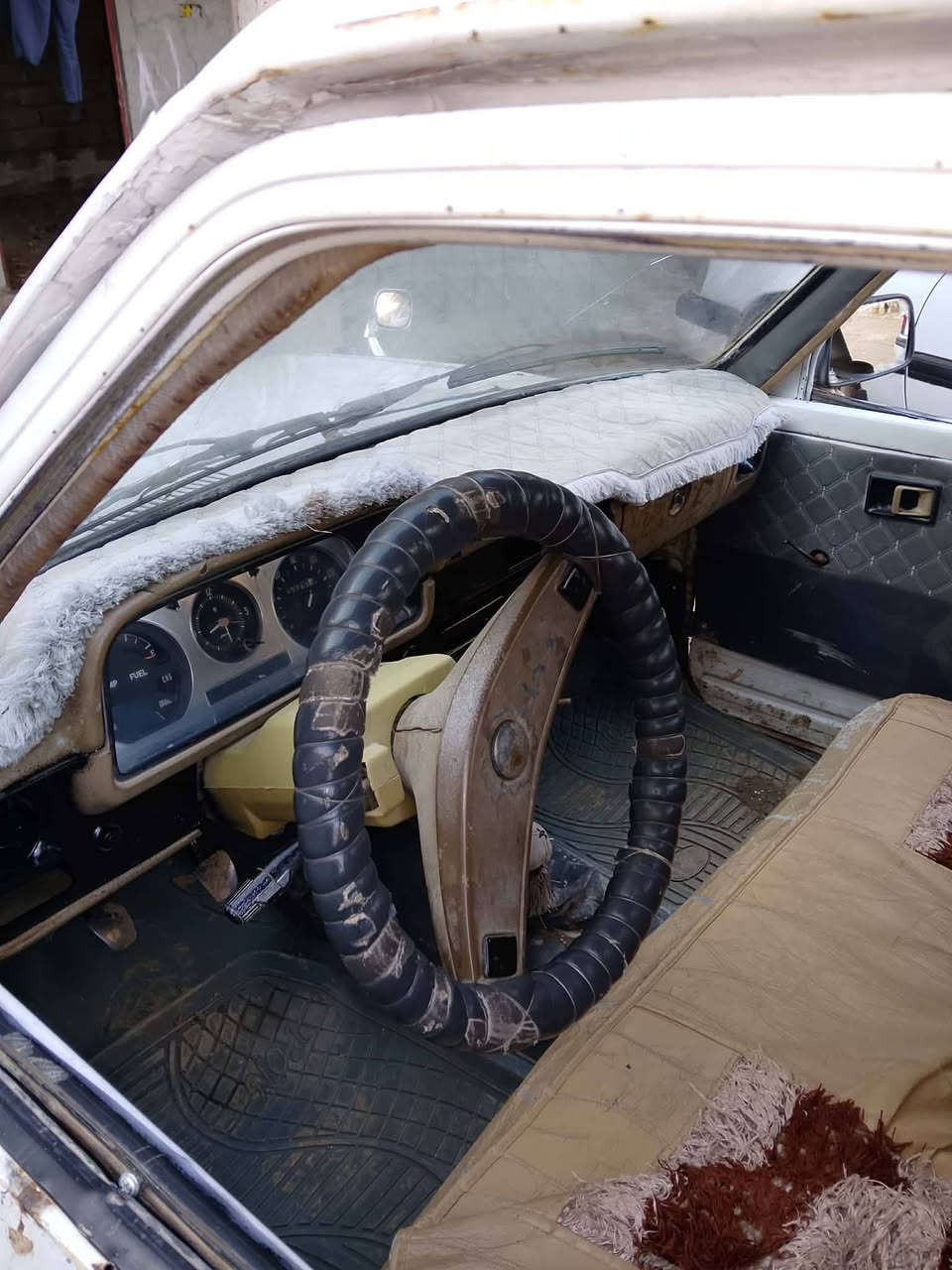 بيك اب 80 نظيف شانسيها الشيرت محرك جير شيرت تحويل تحويل تحويل تحويل تحويل سياره اريا السعر 20 ورقه مكانه تلعفر***********
