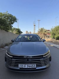 للبيع دستروير رقم بغداد بدون صبغ ماشية 4 بيها مكانين بارد بسيط السعر 1...