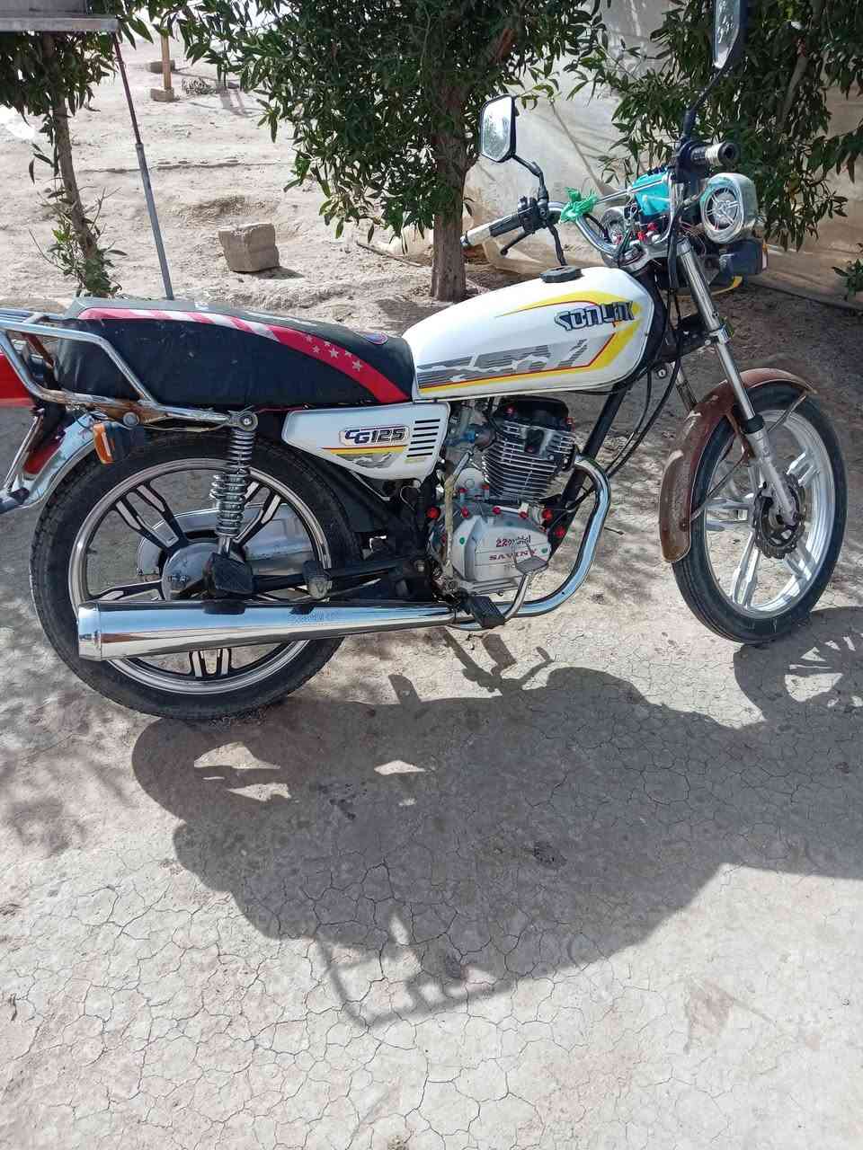 البيع سيفان موديل 21 اوراق اصولي مكاني النيل ***********
