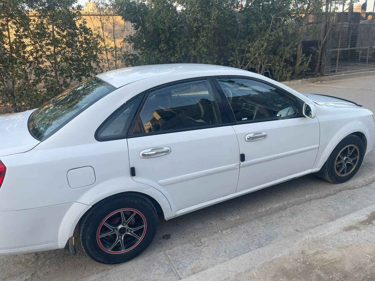 السلام عليكم 
ابترا 2005مصبوغه عام جماليه
السعر62بيه مجال 
مكان بغداد العبيدي رقم ***********
