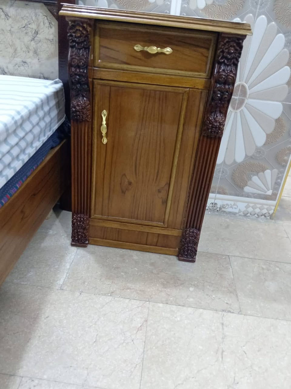 سرير نفرين للبيع شهداء البياع زان توصى تخبل ثكيله راسلني اطيك السعر


**إذا كنت صاحب هذا الإعلان وتريد حذفه لأي سبب، رجاءا أرسل رسالة إلى الدعم الفني**