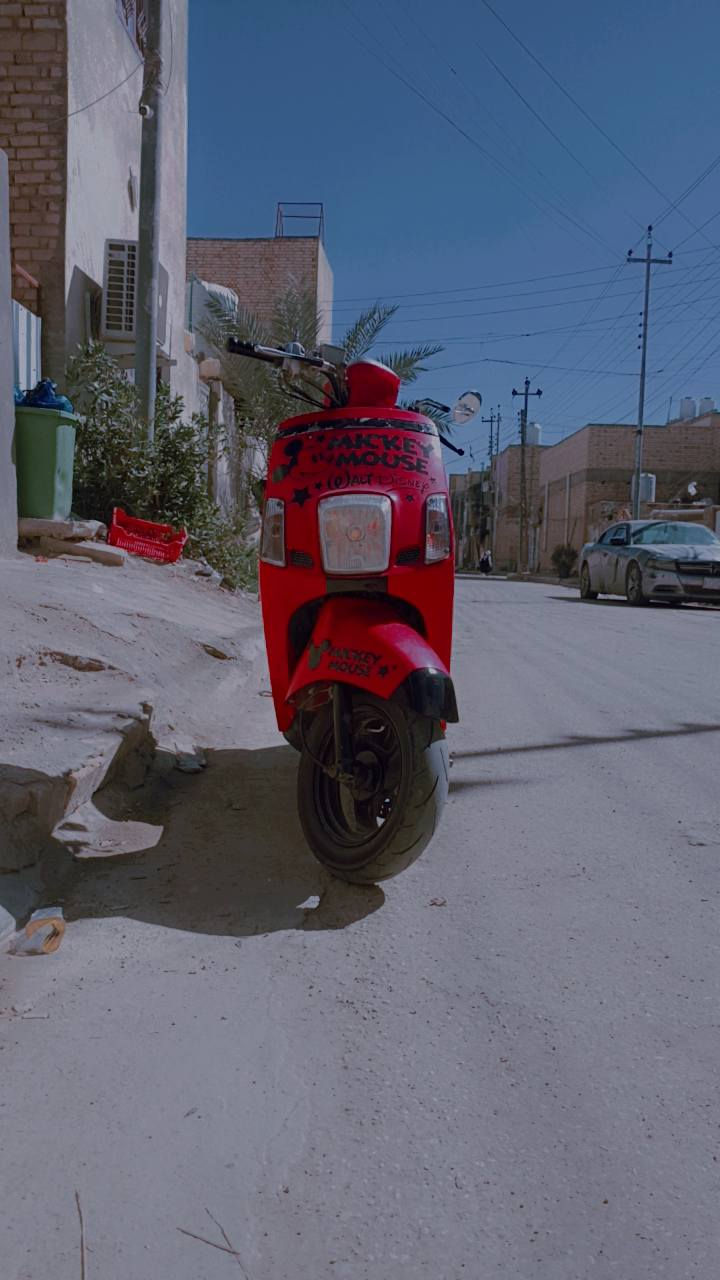 دراجه بوليس مصطره مكفوله من كلشي 
سعره مليون و100مكانهة حي الفداء 
***********
