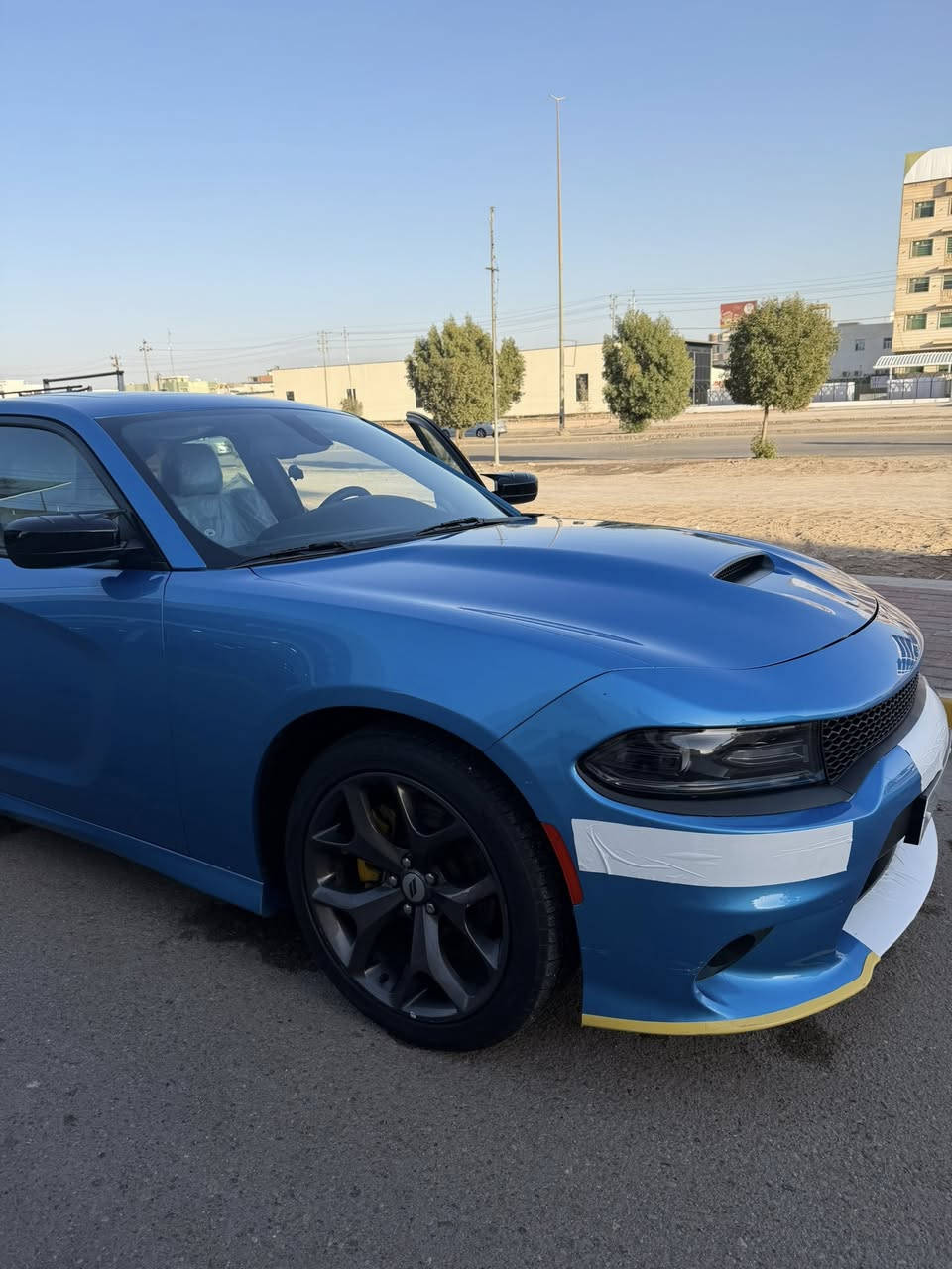 سلام عليكم 💙💙
جارجرGT جيتي خليجي وكالة هارلم  
محرك 6 سلندر (3600)
الموديل 2019 لون بحري مميز 
السنوية هزه جديده وباسمي حصرا
 
العداد 60 ميل 

السيارة كفالة عامة من الوكالة من الصبغ والضربه والبارد والتكحيل (فقط رصعات اثنين مسحوبات bdr وكالة شركة )

سياره حالة زيرو شرط  جديده  

رقم أربيل

المحرك : 6 سلندر

سياره جديده بمعنى الكلمه 

المواصفات فول 

شاشه كبيرة مع نظام ملاحة GPS 

سستم صوت الپاين مع سماعات پريميوم 

فتحة سقف (سلايد) 

مقاعد جلد رياضية لونين 

 مقعد السائق كهربائي 

 حساسات مع مانع تصادم خلفي .  وامامي

 تشغيل عن بعد 

 ستيرن كهربائي 

 محدد سرعة 

 تلفون بلوتوث 

 كاميرا خلفية 

 مرايا متحسسة للاضاءة العالية 
كشافات ضباب 
 كير شفتر بالستيرن 

 دخول ذكي (بصمة)                                                 
البجم مغلق افلام حماية ppf
بصمات عدد ٢

السعر 290💲  
المكان  الرمادي
 حبايب سياره لونه كافي و جديده وسوك كلشي بيه

للاستفسار الاتصال على الرقم
***********
***********
