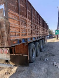 عربه حداديه شاصي اوكراني مكان الكاظميه طول 12/ونص مشتغلة قليل عل سكراب...