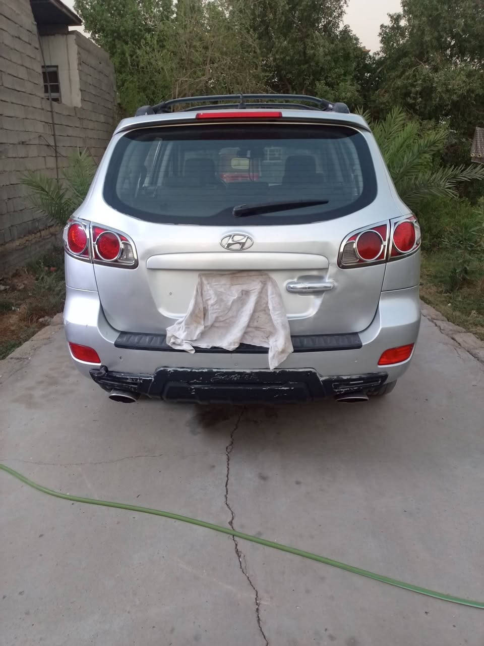 السلام عليكم سنتافي المديل 2008مكينة 2700 سيارة مصبوغة عام جمالية بدون ضربة اثر جراد سيارة بيهة ملاحضات بصيطة رقم  وسنوية نكليزي جديد باسمي هزة جديدة المكان بغداد حي البتول معروضة 100بيهة مجال شراي يتصل وبل خدمة ***********
