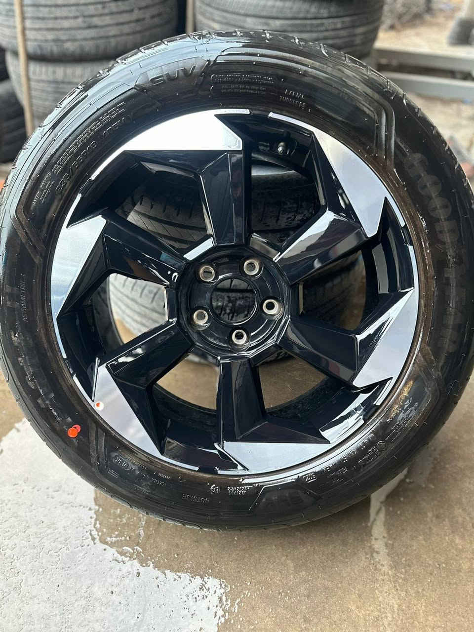 السلام عليكم متوفر سبير سورنتو ٢٠٢٤و٢٠٢٥ فقط تك
مكاني اربيل الصناعه الجنوبيه محل ١٩٣ وعندي توصيل لكل المحافظات *********** واتس
