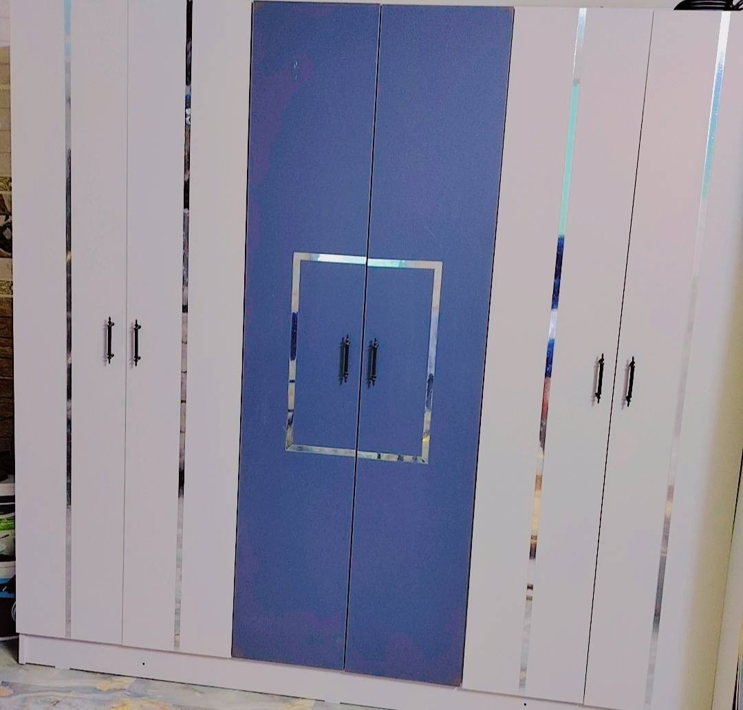 السلام عليكم 
البيع جديده غير مستعمله
غرفه تركي 5قطعه مودرن حديث تركي اصلي نظافه 95💯 
***********. المكان صلاح الدين بلد
