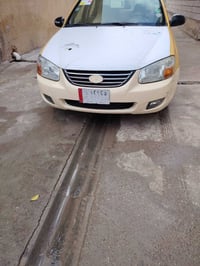 ٢٠٠٩ • محرك ٢٠٠٠ • ضرر امامي