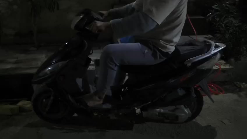 دراجه جي فور للبيع السعر 250
نكره سلف كهربائيات كلها شغاله المكينه ليوم فتحتها بعدها ع لسحك حته مامسحوكه
نضيفه وشوفت عينك مستعجل ع بيعتها لشراي: هاذ رقم صاحبها ***********
