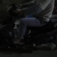 دراجه جي فور للبيع السعر 250 نكره سلف كهربائيات كلها شغاله المكينه ليو...