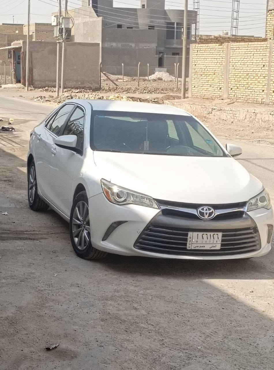 كامري موديل ٢٠١٧
وارد امريكي
لون ابيض صدفي
ضربتها دعامية مبدلة بدون دواخل
كلشي بيها على البلاد
محرك ٢٤٠٠
مواصفات  xli
قطعتين تبريد ...تدفئة حتى بالكراسي
كراسي كهربائية
رقم مثنى باسمنا مداور ثاني يوم هزة وسنوية ٢٠٢٩
رقم هاتف ***********
