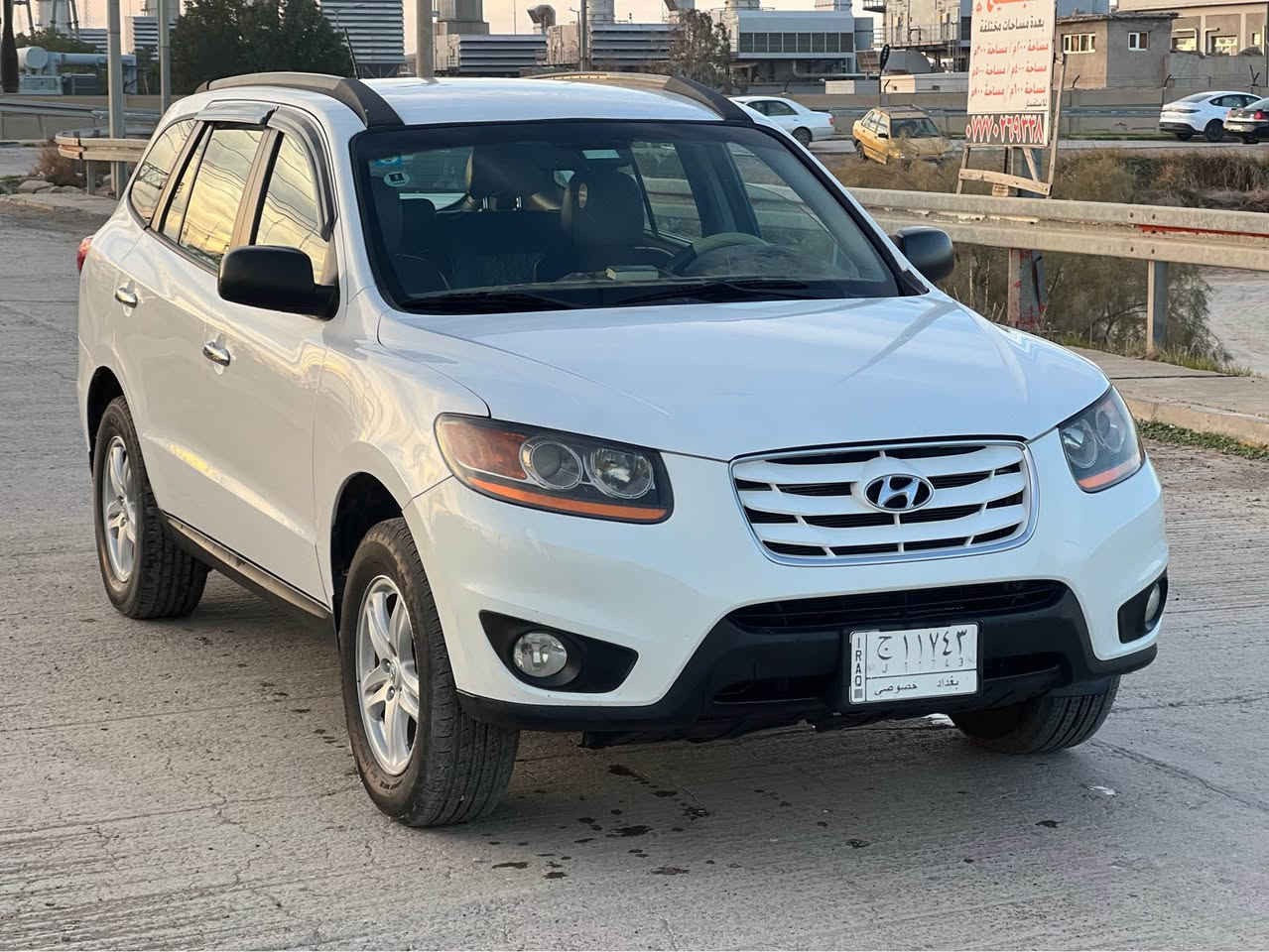 سلام عليكم سنتافي للبيع 2010 محرك 4 سلندر وارد امريكي حادث فقط باب الصندوق سيارة كامله ما ناقصة اي شي رقم بغداد سنوية 2028 تحويل مباشر سعر 138 بيه مجال بغداد شعب بوب الشام *********** الفارس, صلاح الدين
