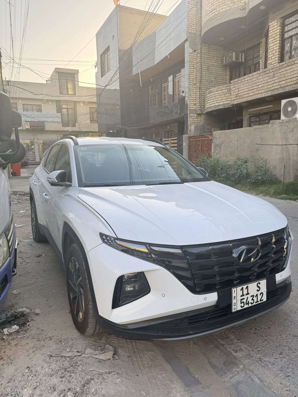 سياره هونداي توسان خليجي  موديل 2023
مكفوله بيهه فقط رصعات قليه تشغيل عن بعد كشنات كهربائيه رقم انكليزي تشغيل عن بعد كشنات كهربائية ورقم انكليزي بصمه ‭0773 835 5335‬
