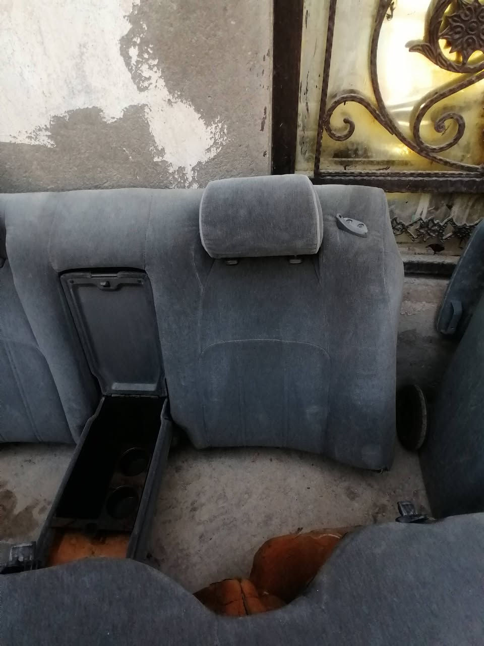 سلام عليكم كشنات تخم مال راس الثور يرهمن أرنب عنوان ناصريه مركز سعرهن 100 الف نضافته شوفت عينك خابر وتدلل ***********
