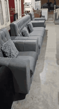 السلام عليكم ورحمه الله من معرض الرحمن وصل تخم تركي مرتب نظافه100 10 مقاعد للاستفسار واتساب ***********
