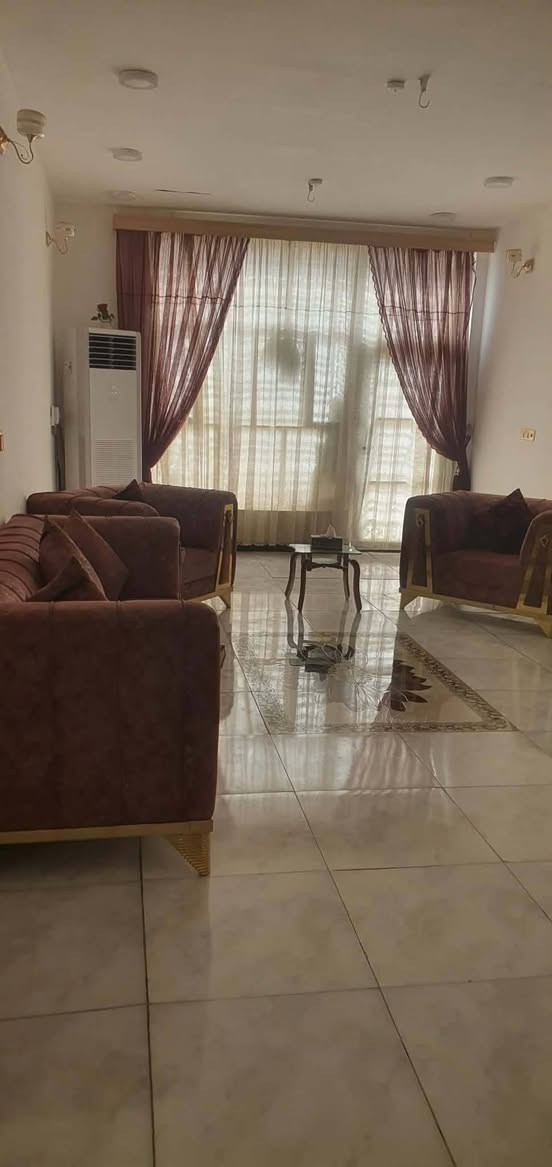 بيت جديد للبيع على طريق السنيه مساحة 250م بناء 2غرف وصاله مطبخ واستقبال وحمام طارمه حلوه تفاصيل أكثر على رقم *********** واتسب
