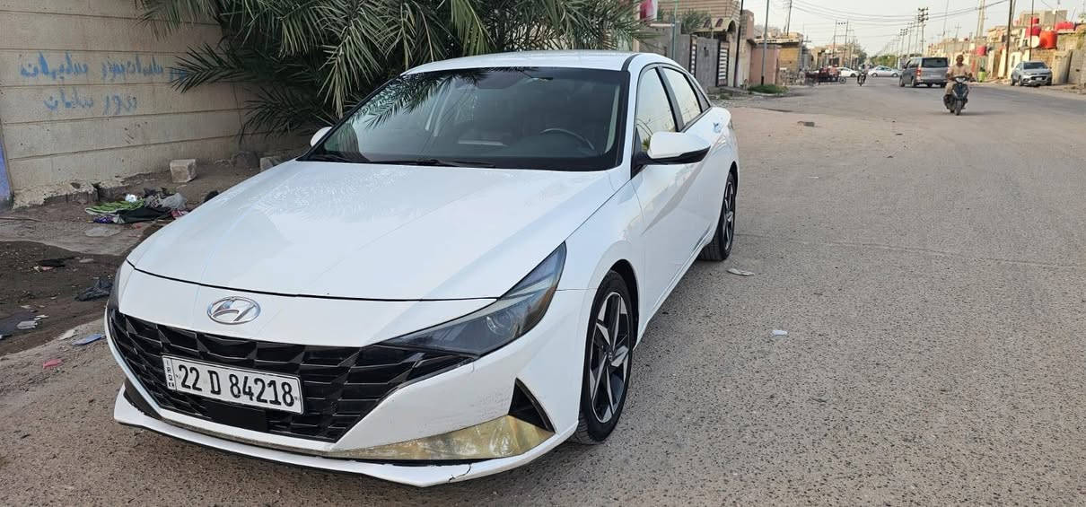 هونداي افانتي 2021 أربيل سنويه ل 28 وارد كوري بصمه تشغيل  عن بعد مكينه 1600 دبل نوزل مصبوغه حزام بكوريا كفاله من المعجون والضربه ما عدا بالصندوق ضربه بالعراق معدله بارد مكان السياره ب البصره السعر 128 وبيه مجال ***********
